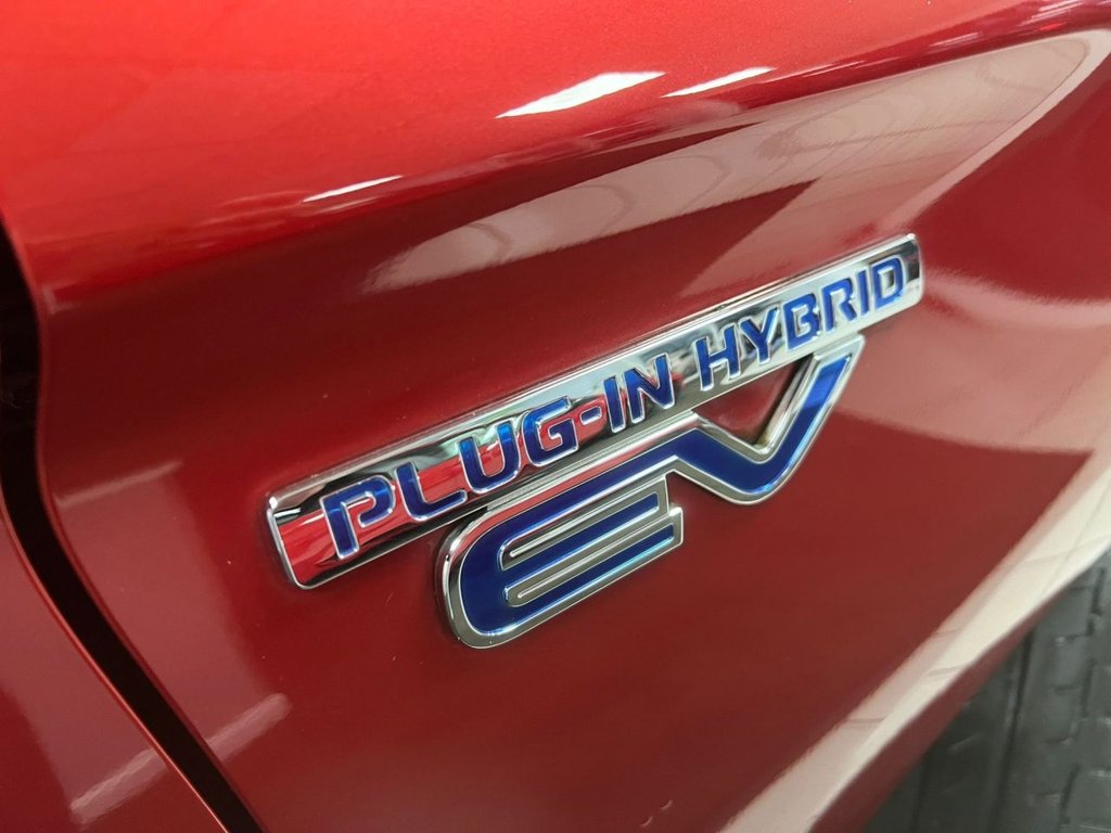 Used Mitsubishi Outlander 2015 for sale - 77600209: Photo 36