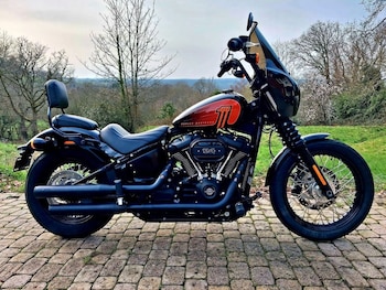 Used Harley-Davidson SOFTAIL STREET BOB 2021 for sale - bike-77770937: Photo
