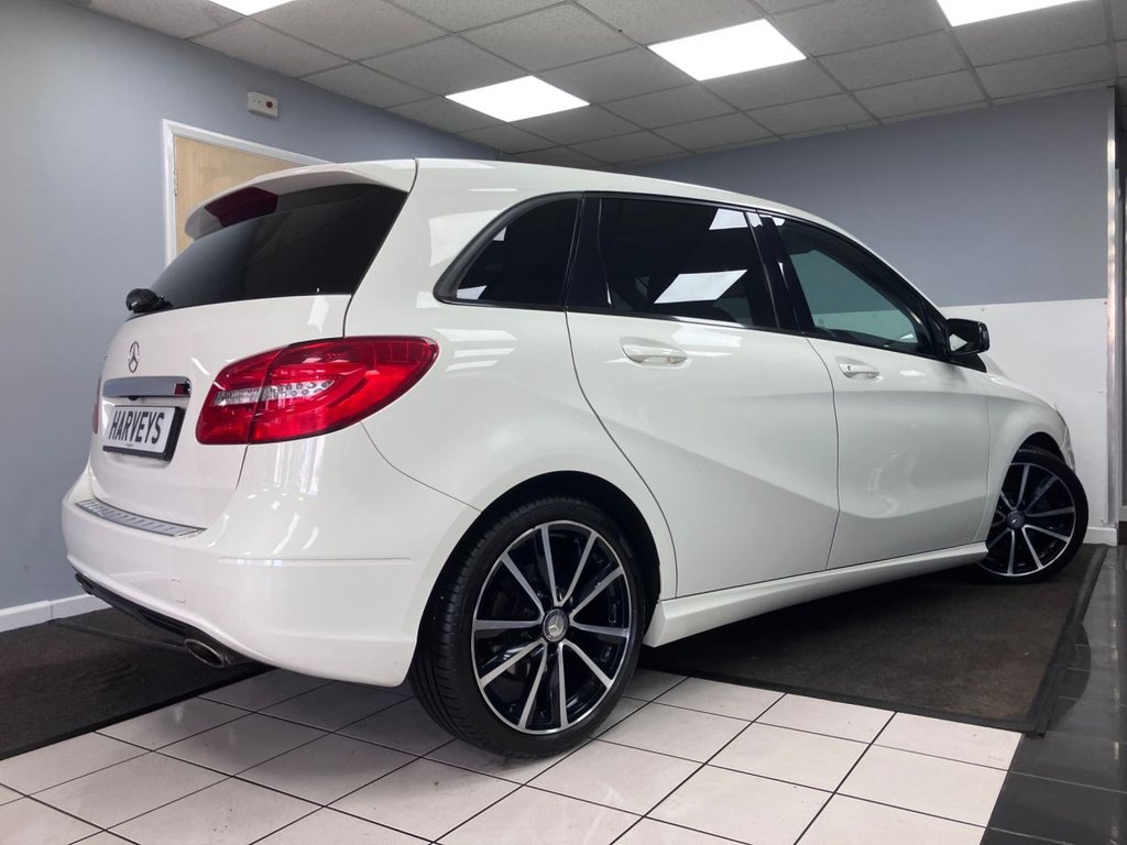 Used Mercedes-Benz B Class 2013 for sale - 77575876: Photo 11