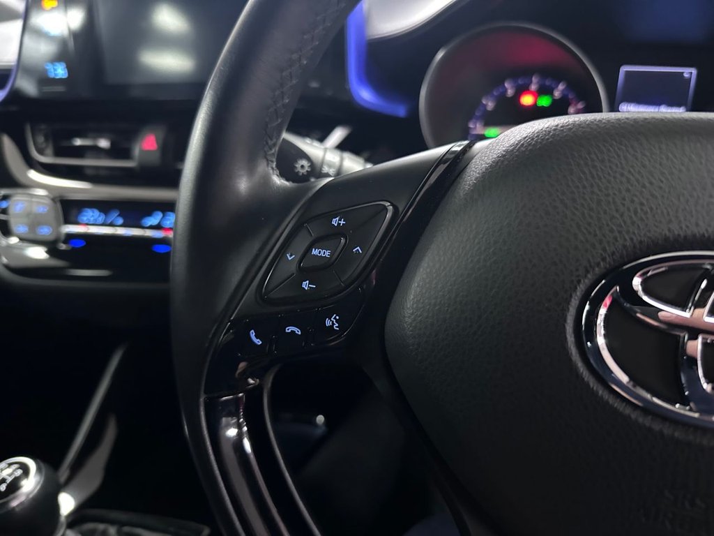 Used Toyota C-HR 2017 for sale - 78002323: Photo 11