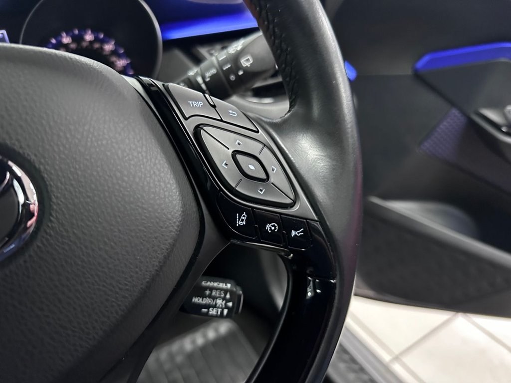 Used Toyota C-HR 2017 for sale - 78002323: Photo 12