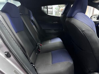 Used Toyota C-HR 2017 for sale - 78002323: Photo