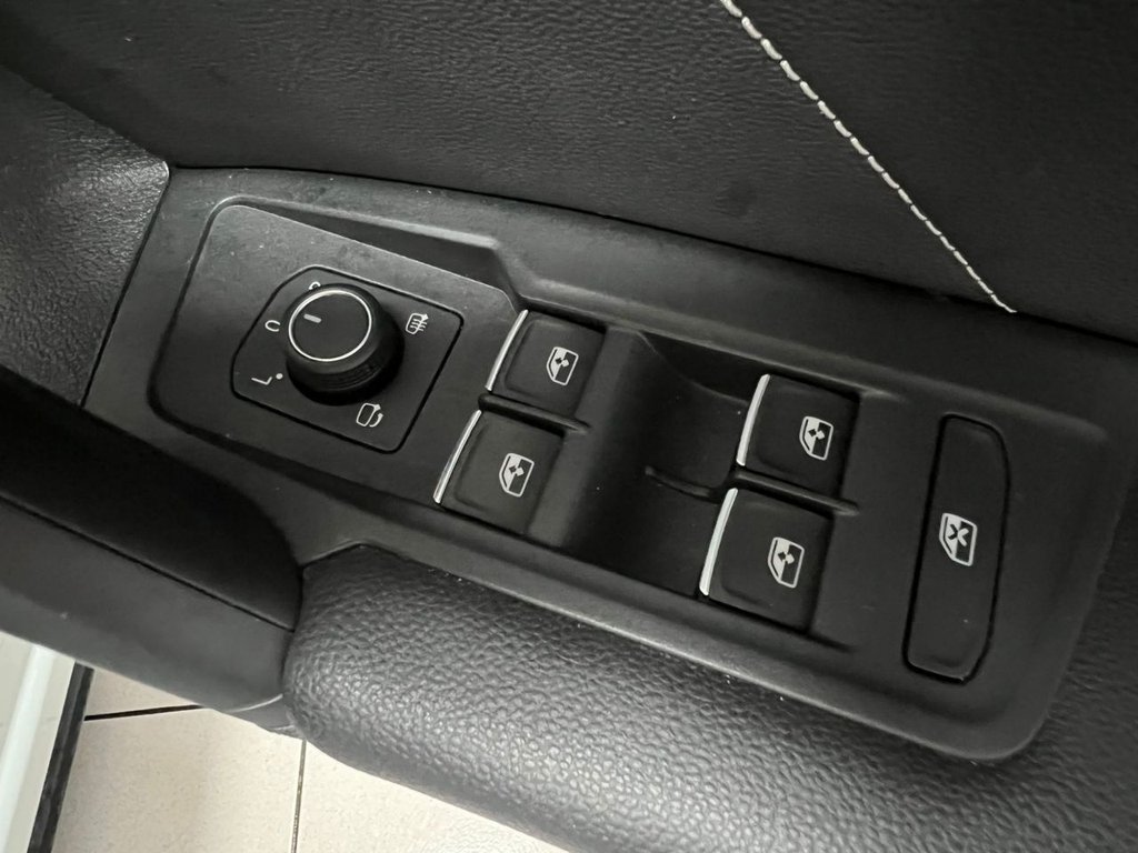 Used Volkswagen Tiguan 2021 for sale - 77575864: Photo 31