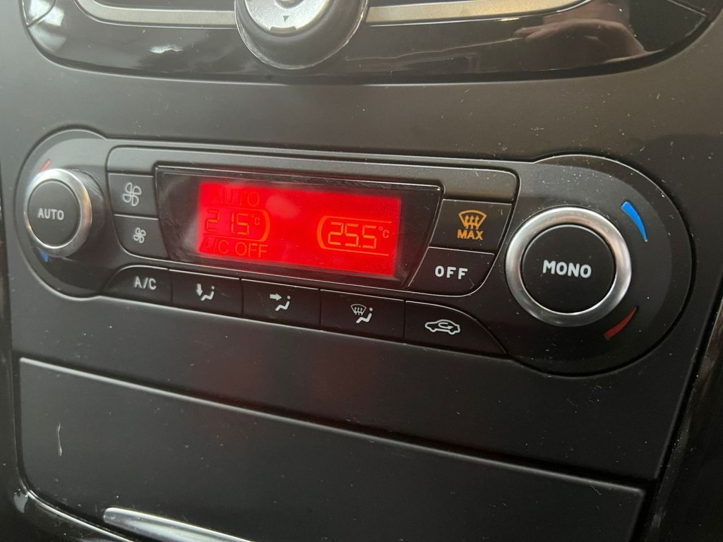 Used Ford Mondeo 2011 for sale - 77575866: Photo 16