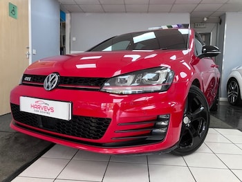 Used Volkswagen Golf 2016 for sale - 78863463: Photo