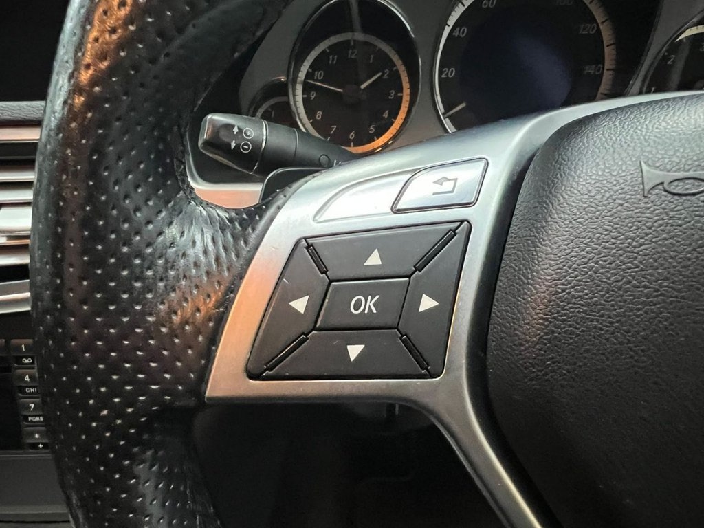 Used Mercedes-Benz E Class 2013 for sale - 77692634: Photo 28