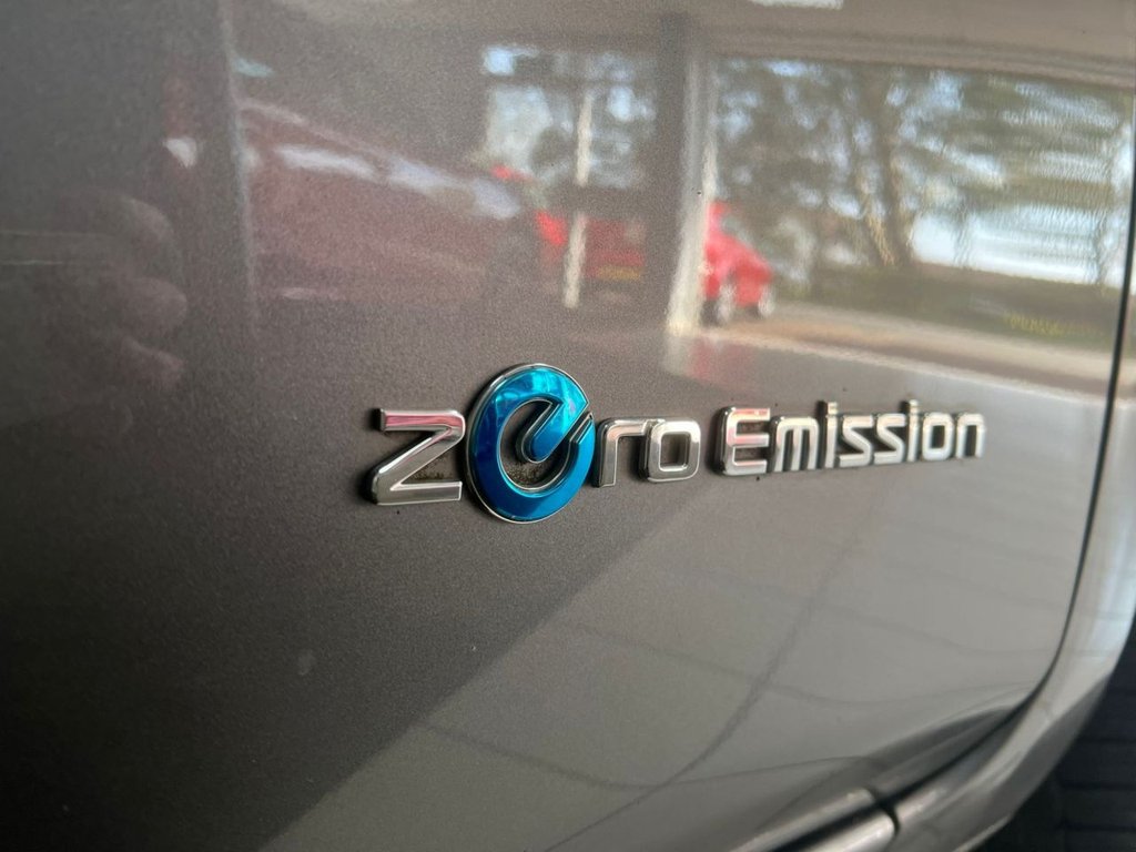 Used Nissan Leaf 2017 for sale - 77959732: Photo 31