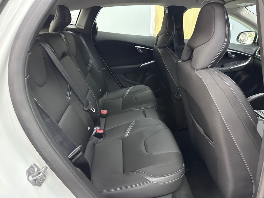 Used Volvo V40 2014 for sale - 77575877: Photo 18