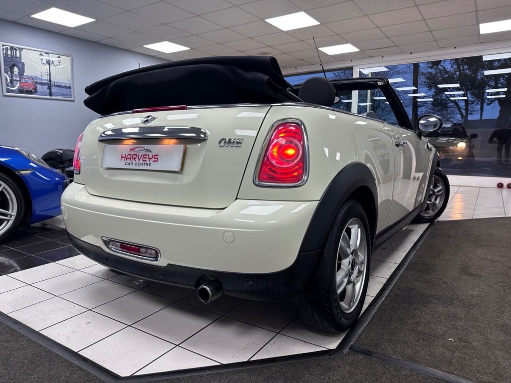 Used MINI Convertible 2013 for sale - 77588382: Photo 15
