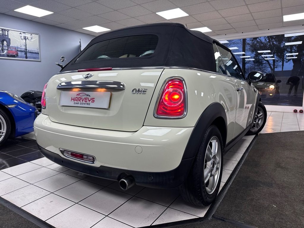 Used MINI Convertible 2013 for sale - 77588382: Photo 16