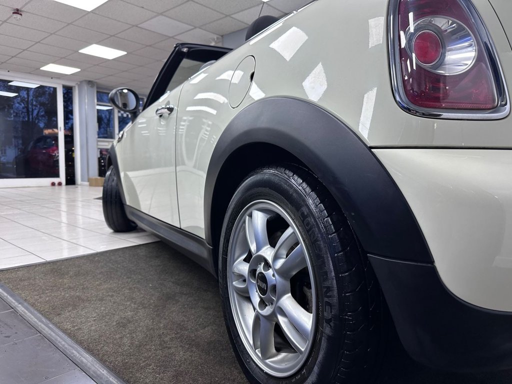 Used MINI Convertible 2013 for sale - 77588382: Photo 27