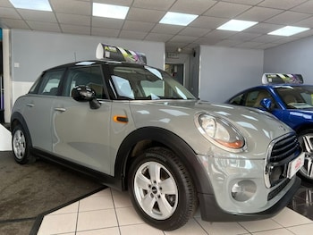 Used MINI Hatch 2017 for sale - 78363640: Photo