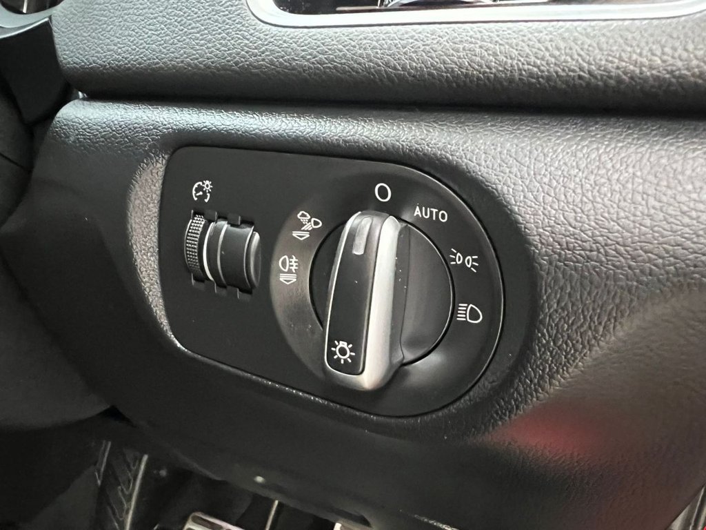 Used Audi Q3 2017 for sale - 77905095: Photo 36