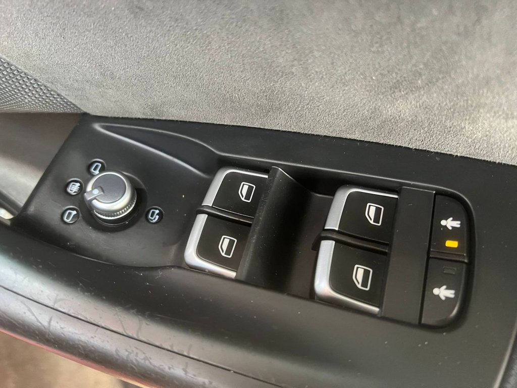 Used Audi Q3 2017 for sale - 77905095: Photo 37