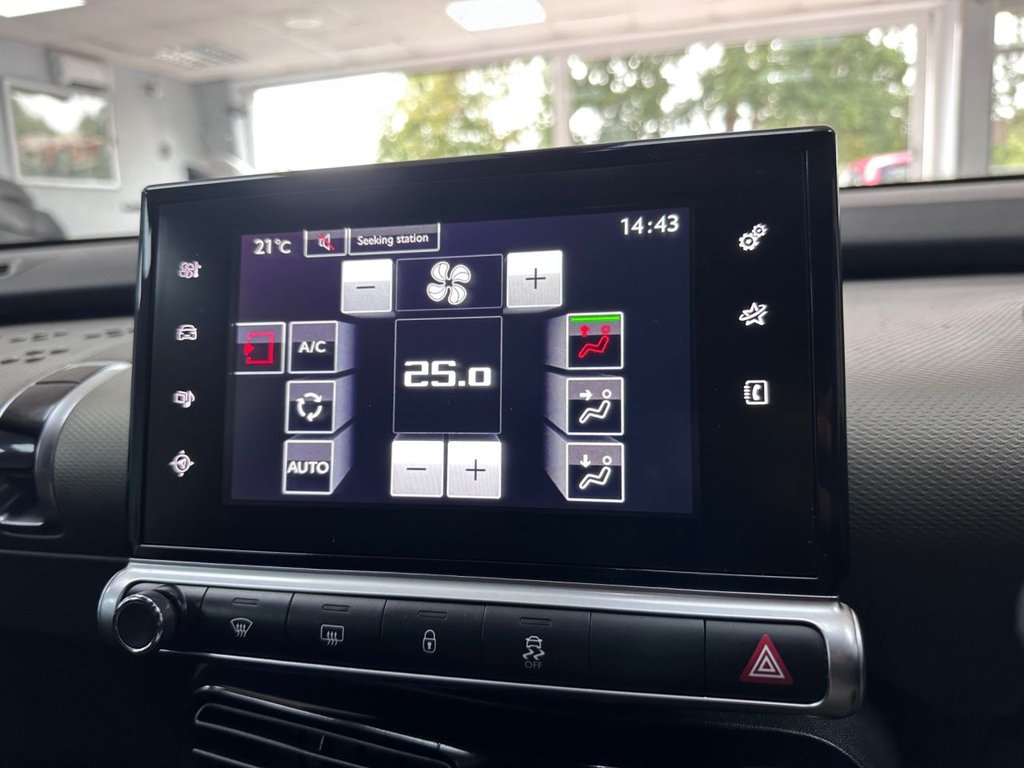 Used Citroen C4 Cactus 2017 for sale - 77734238: Photo 25