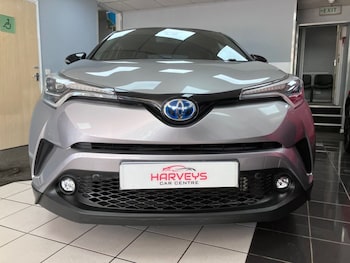 Used Toyota C-HR 2017 for sale - 78543690: Photo