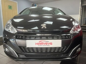 Used Peugeot 208 2018 for sale - 78363677: Photo