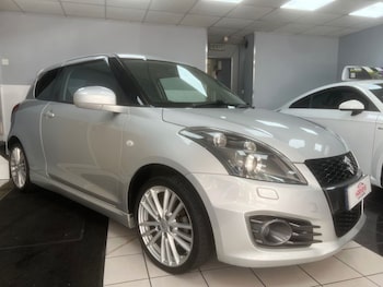 Used Suzuki Swift 2015 for sale - 79160002: Photo