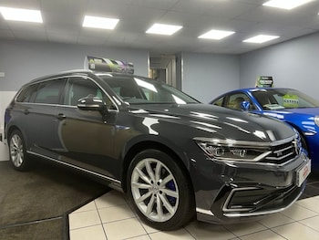 Used Volkswagen Passat 2020 for sale - 77575862: Photo