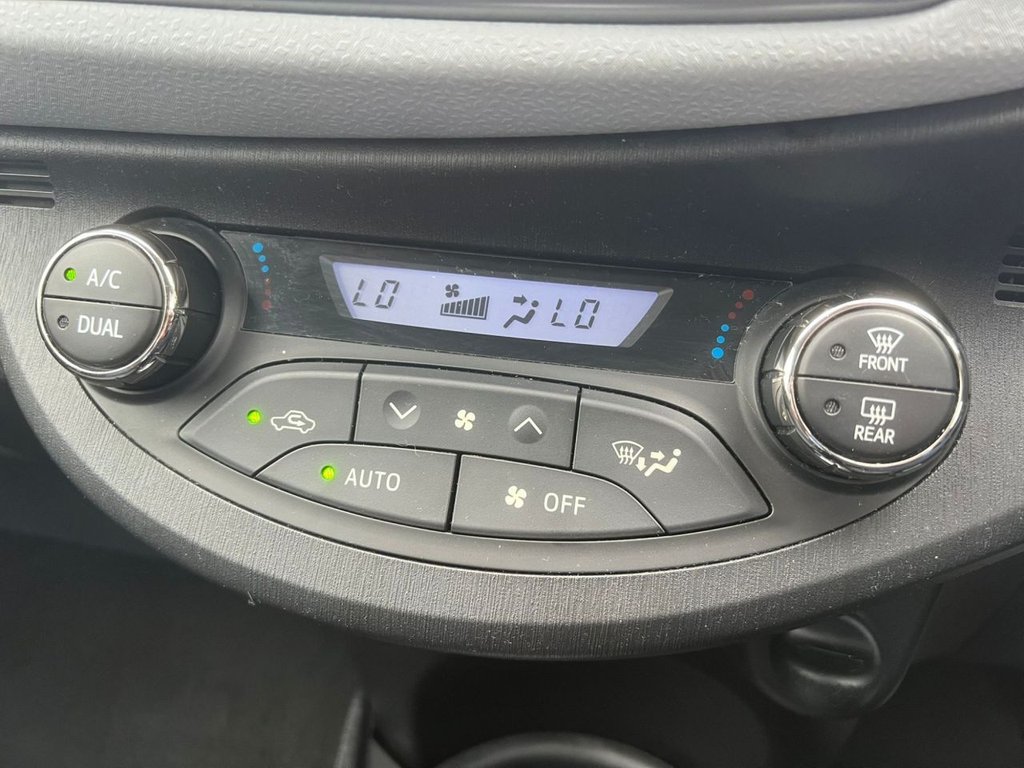 Used Toyota Yaris 2013 for sale - 78110278: Photo 17