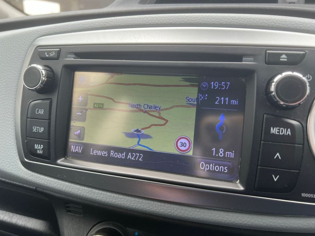 Used Toyota Yaris 2013 for sale - 78110278: Photo 18