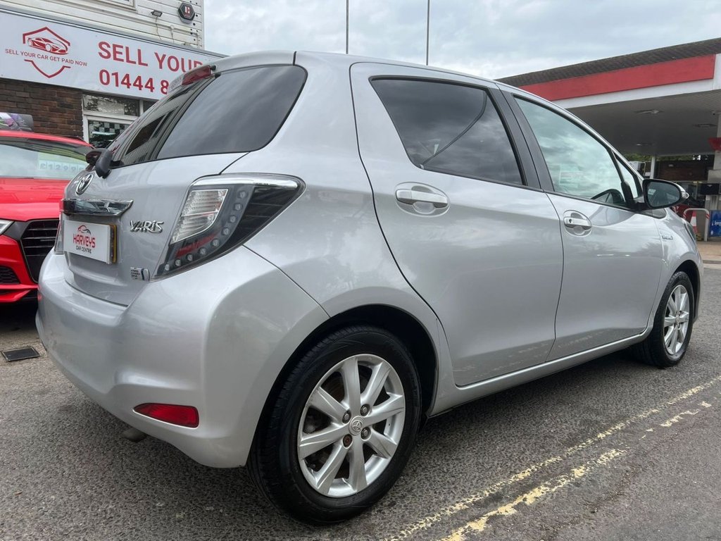 Used Toyota Yaris 2013 for sale - 78110278: Photo 5