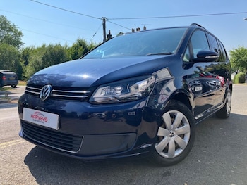 Used Volkswagen Touran 2016 for sale - 79166603: Photo