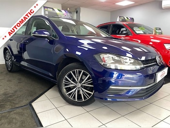 Used Volkswagen Golf 2018 for sale - 78357771: Photo