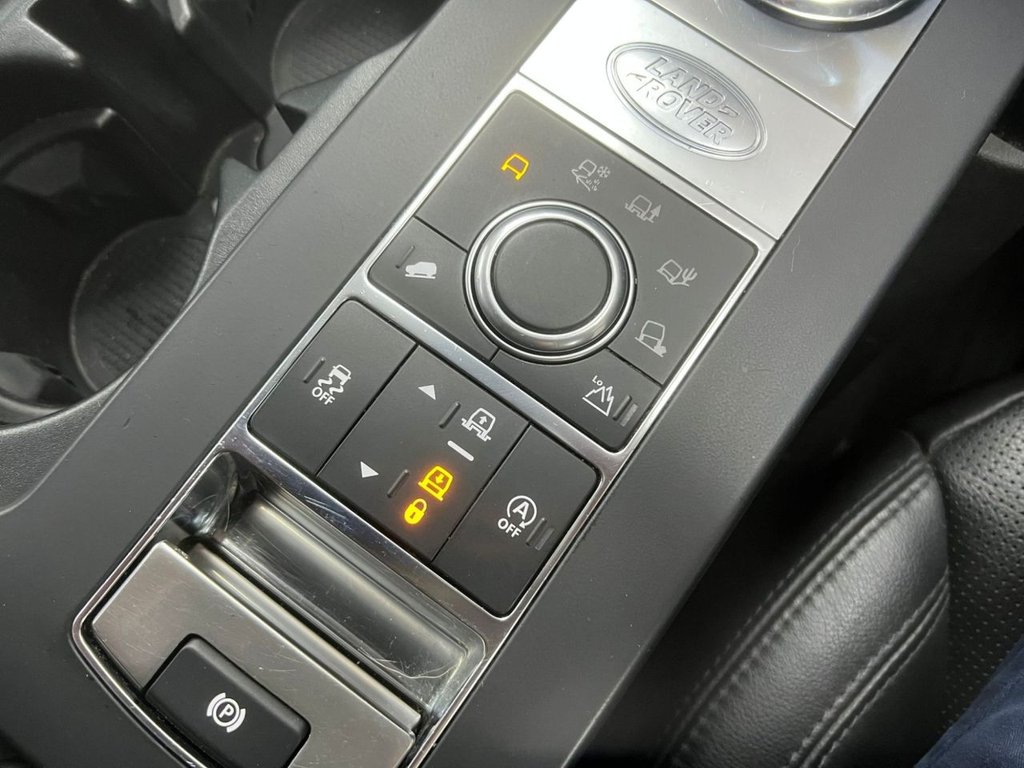 Used Land Rover Discovery 2020 for sale - 77575860: Photo 32