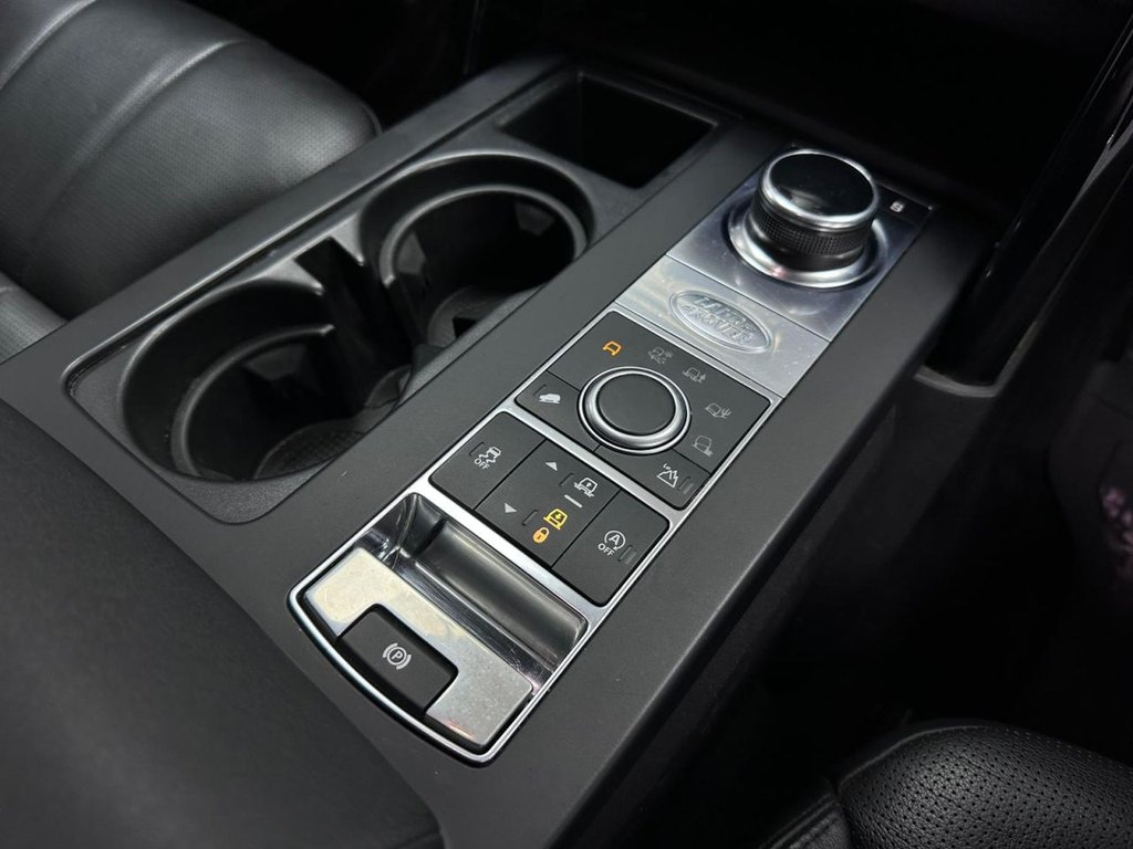 Used Land Rover Discovery 2020 for sale - 77575860: Photo 33