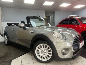 Used MINI Convertible 2016 for sale - 78582957: Photo