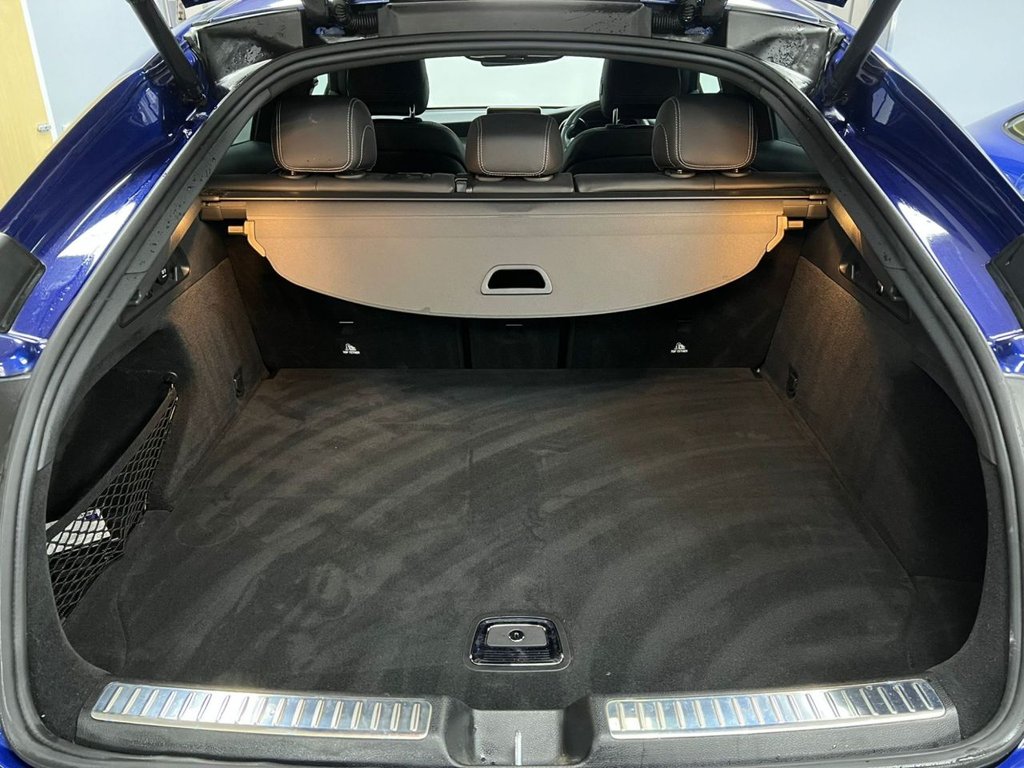 Used Mercedes-Benz GLC 2018 for sale - 77575873: Photo 18