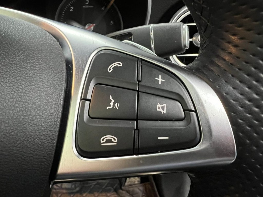 Used Mercedes-Benz GLC 2018 for sale - 77575873: Photo 36