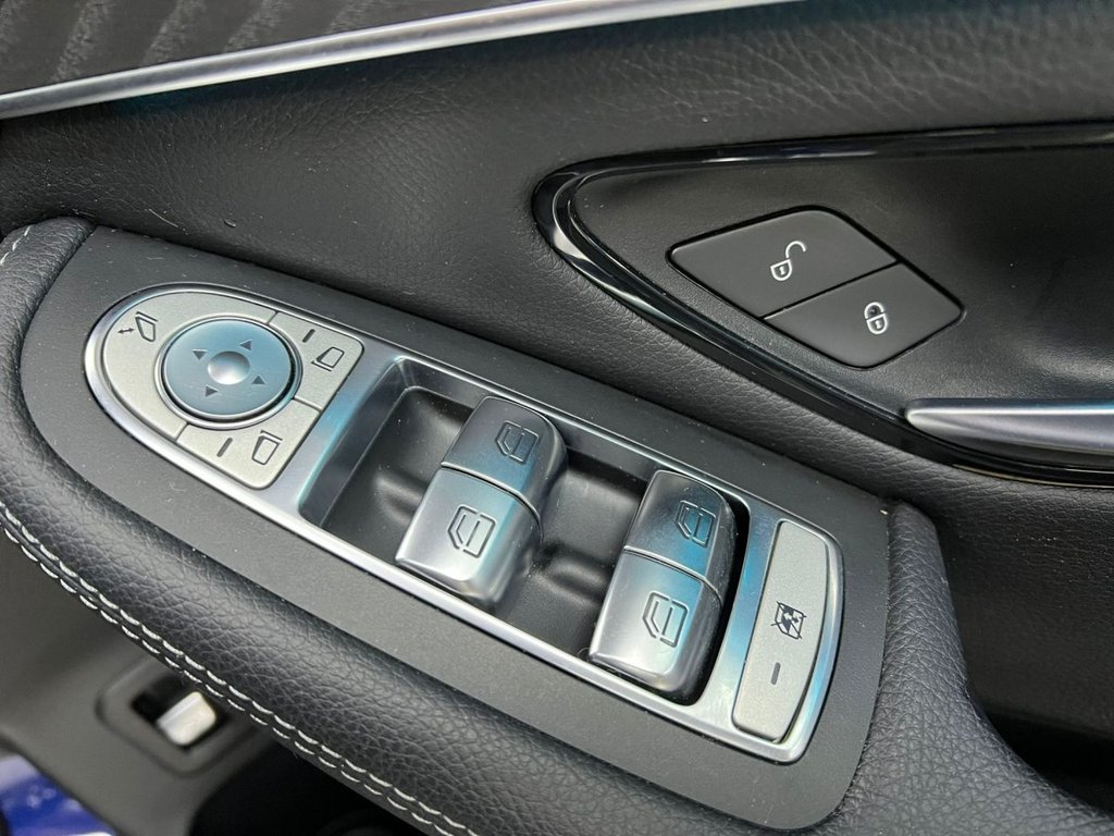 Used Mercedes-Benz GLC 2018 for sale - 77575873: Photo 39