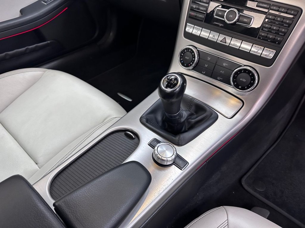 Used Mercedes-Benz SLK 2012 for sale - 77575894: Photo 33