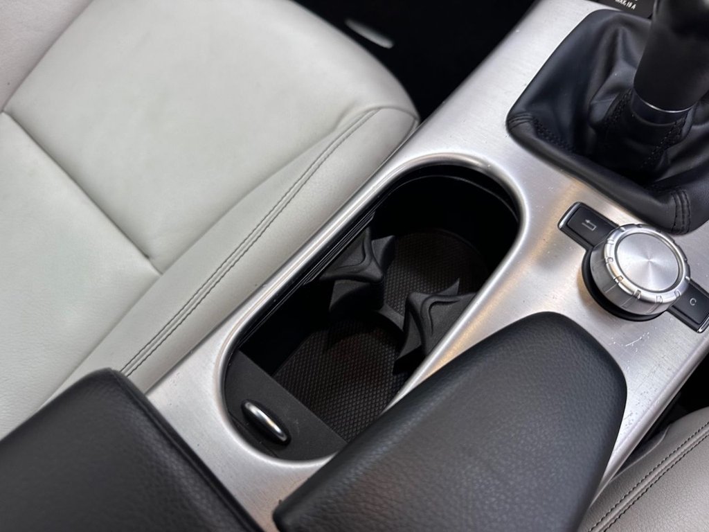 Used Mercedes-Benz SLK 2012 for sale - 77575894: Photo 36