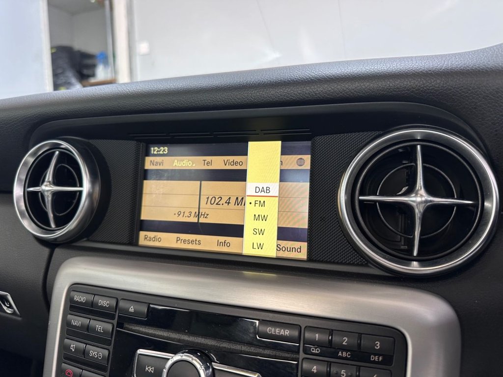 Used Mercedes-Benz SLK 2012 for sale - 77575894: Photo 42