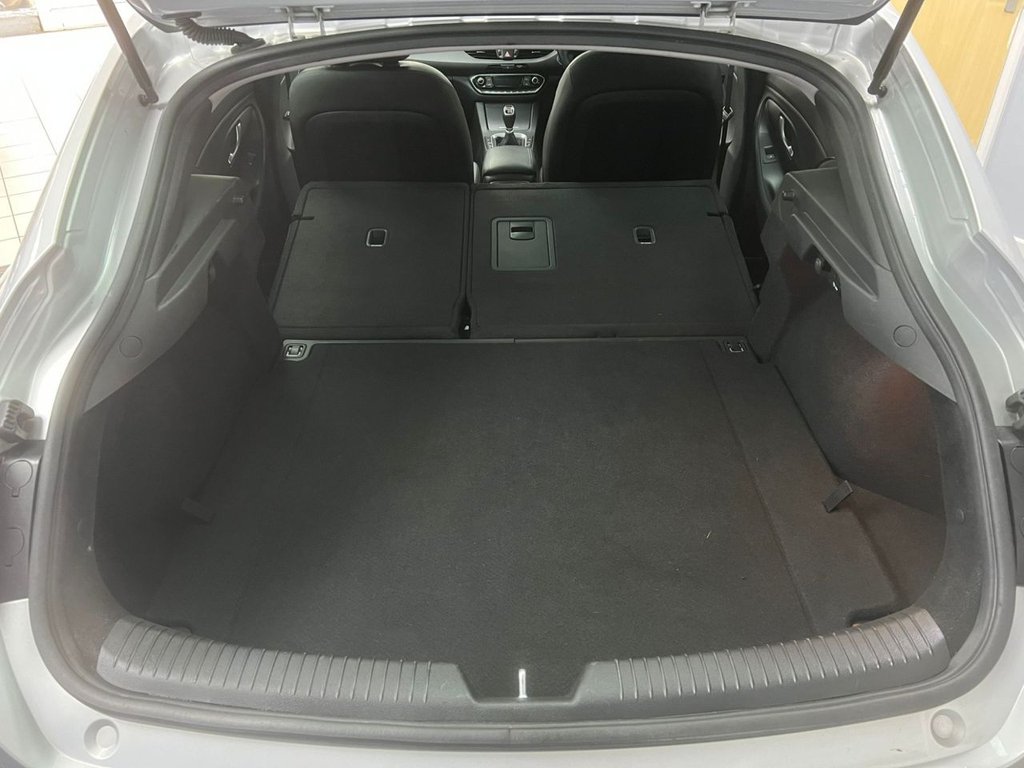 Used Hyundai i30 2019 for sale - 77849842: Photo 17