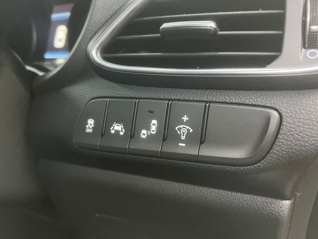 Used Hyundai i30 2019 for sale - 77849842: Photo 32