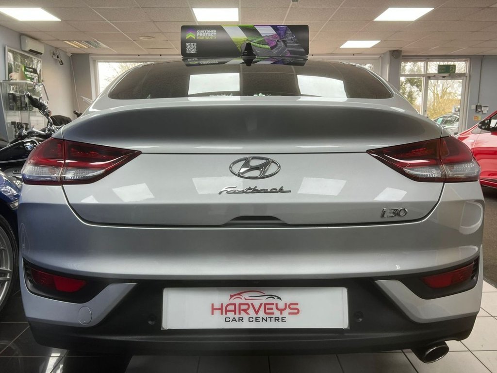 Used Hyundai i30 2019 for sale - 77849842: Photo 8