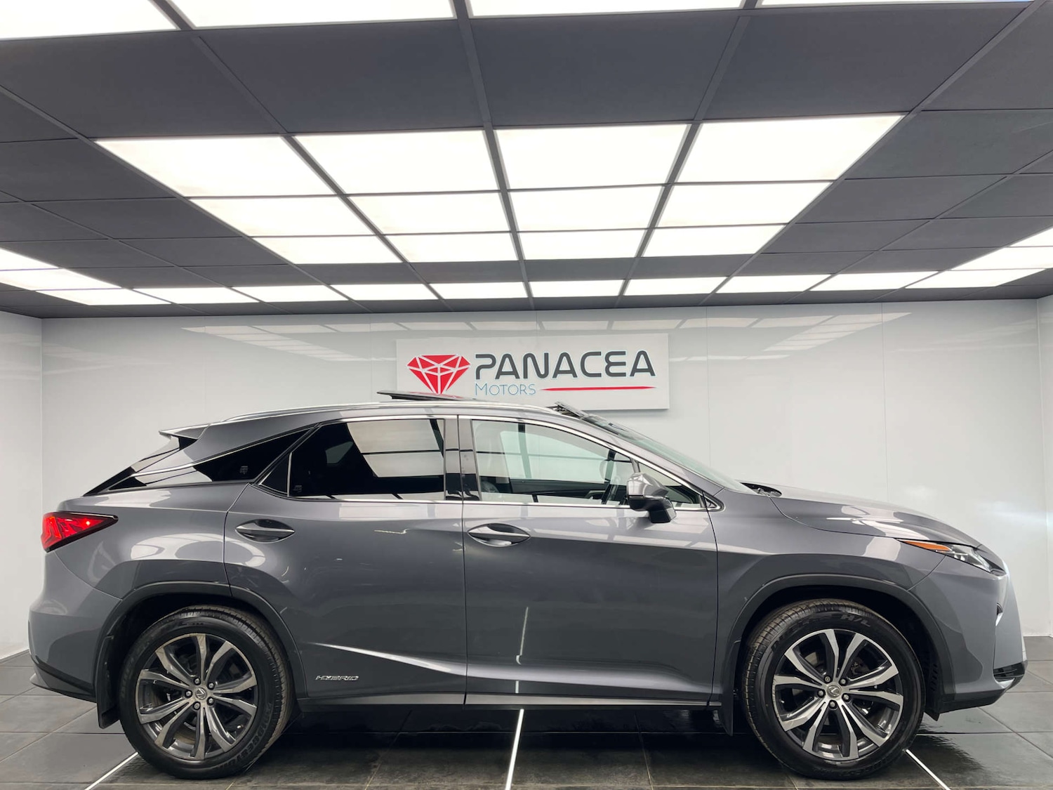 Used Lexus RX 2017 for sale - 77630708: Photo 2