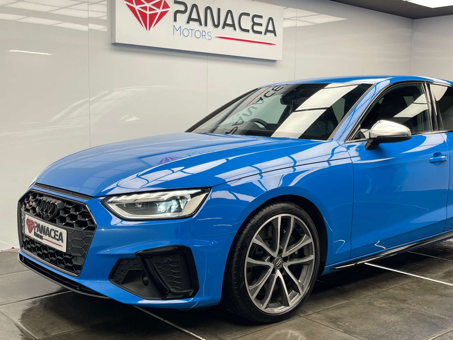 Used Audi A4 2019 for sale - 77055543: Photo 8