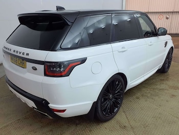 Used Land Rover Range Rover Sport 2018 for sale - 77826634: Photo