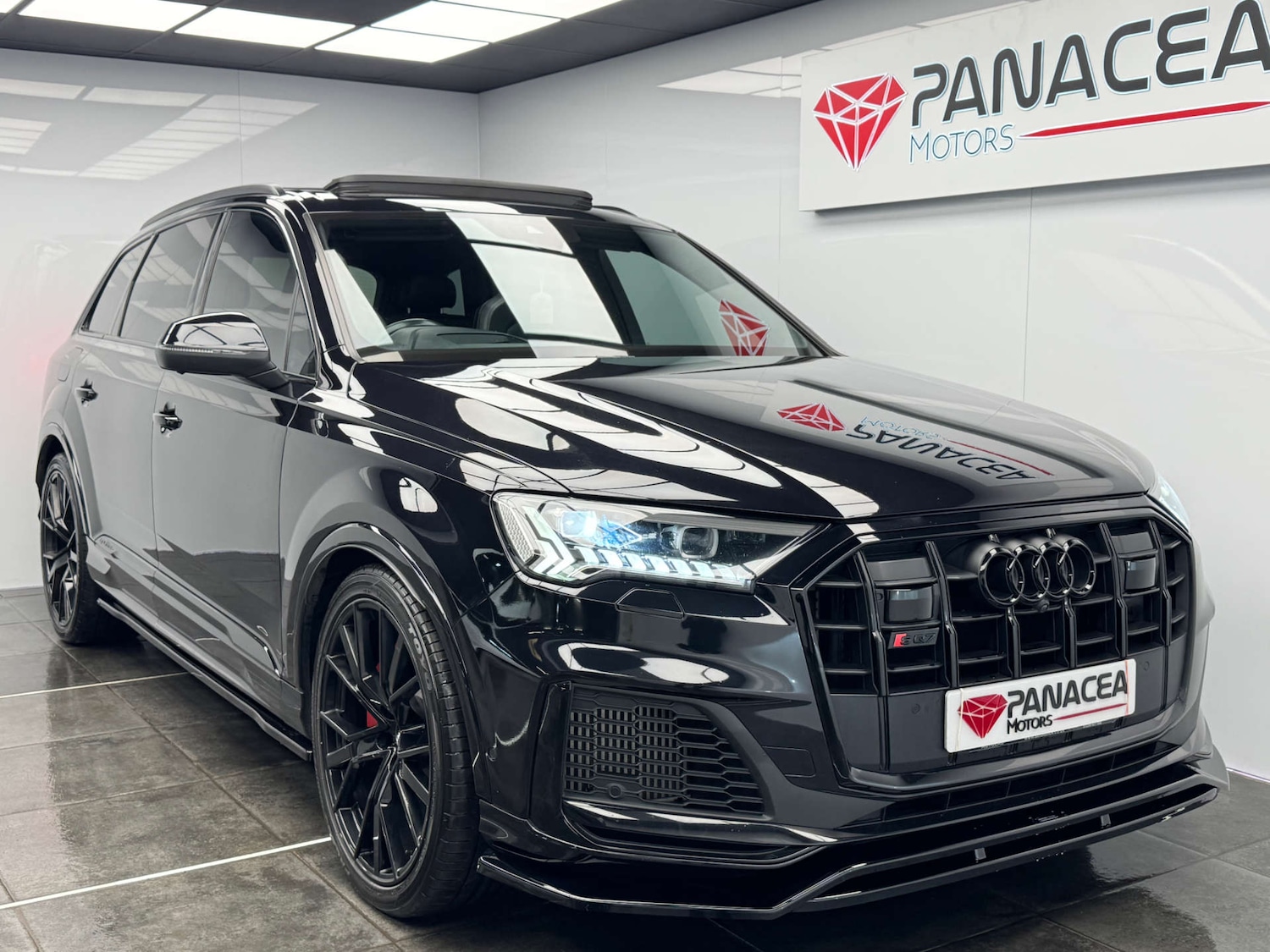 Used Audi Q7 2020 for sale - 76600698: Photo 2