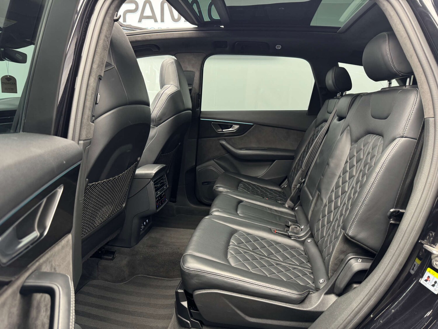 Used Audi Q7 2020 for sale - 76600698: Photo 25