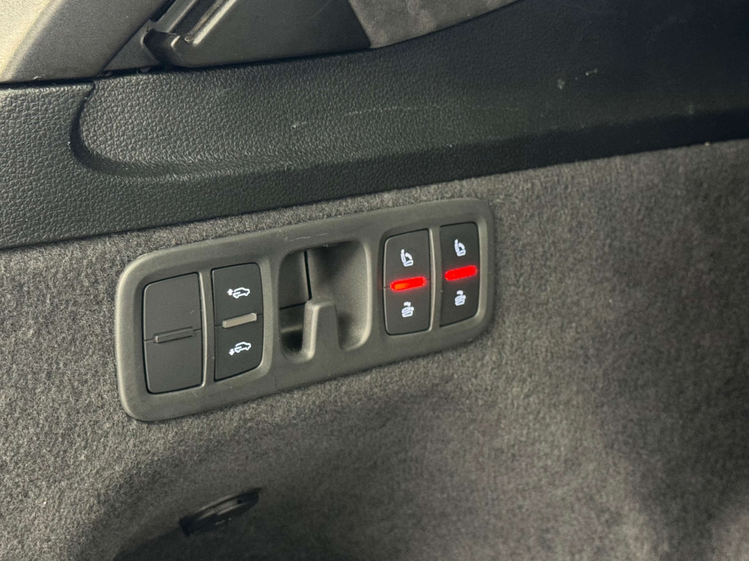 Used Audi Q7 2020 for sale - 76600698: Photo 28