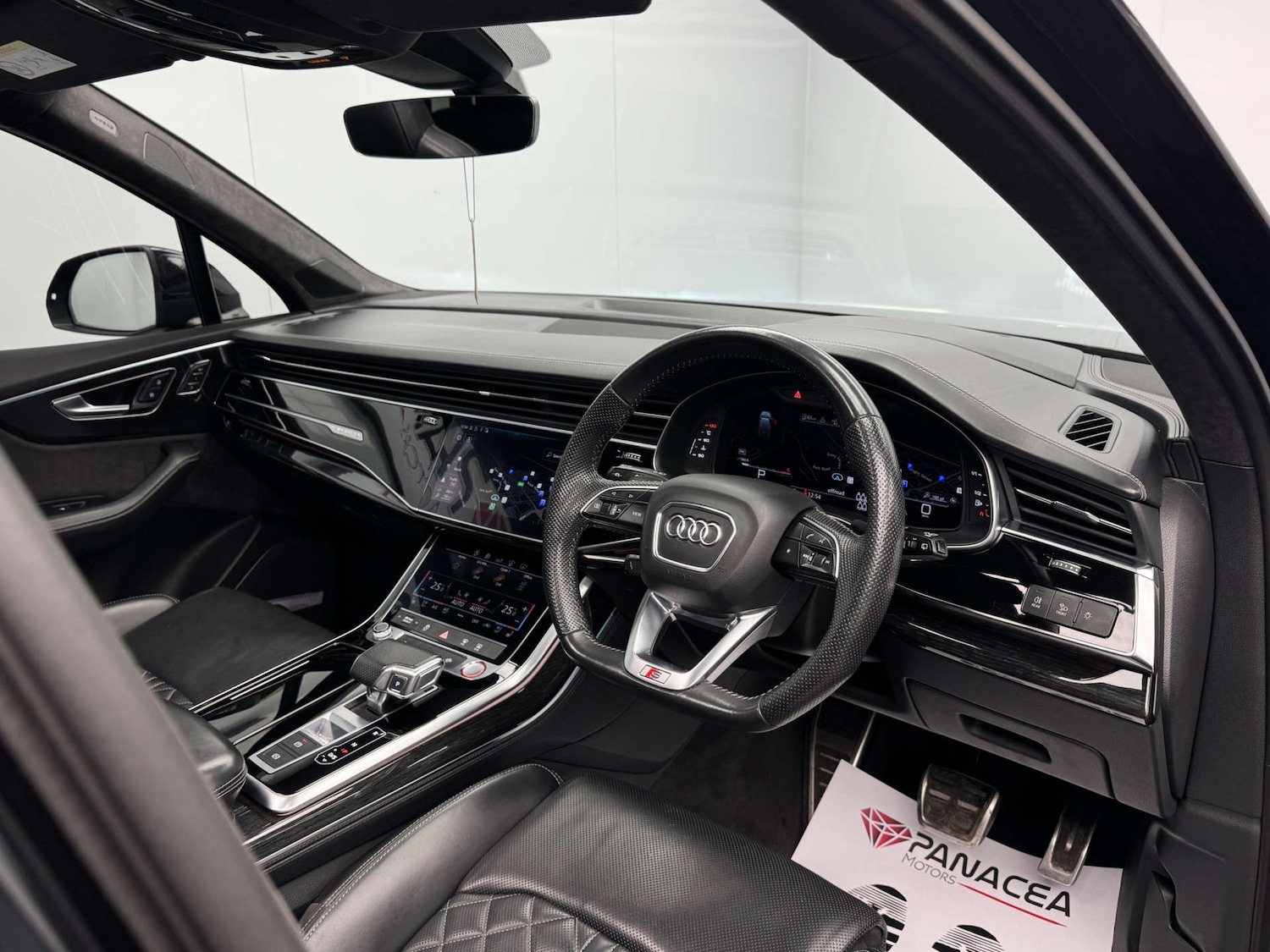 Used Audi Q7 2020 for sale - 76600698: Photo 3