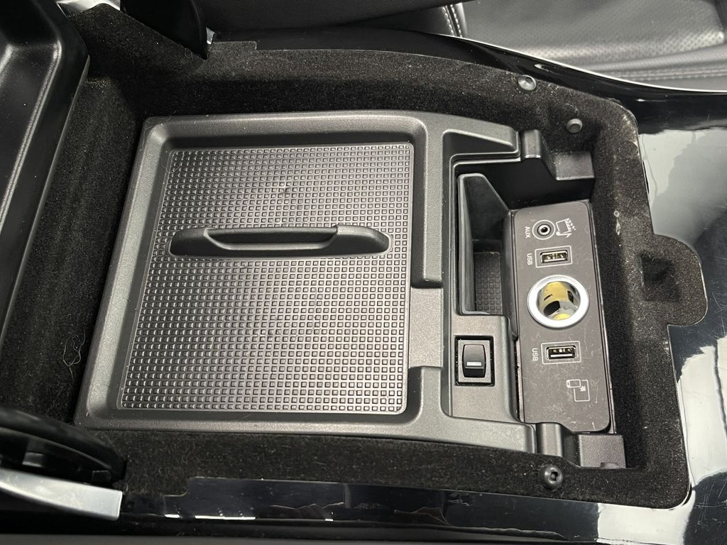 Vehicle 33