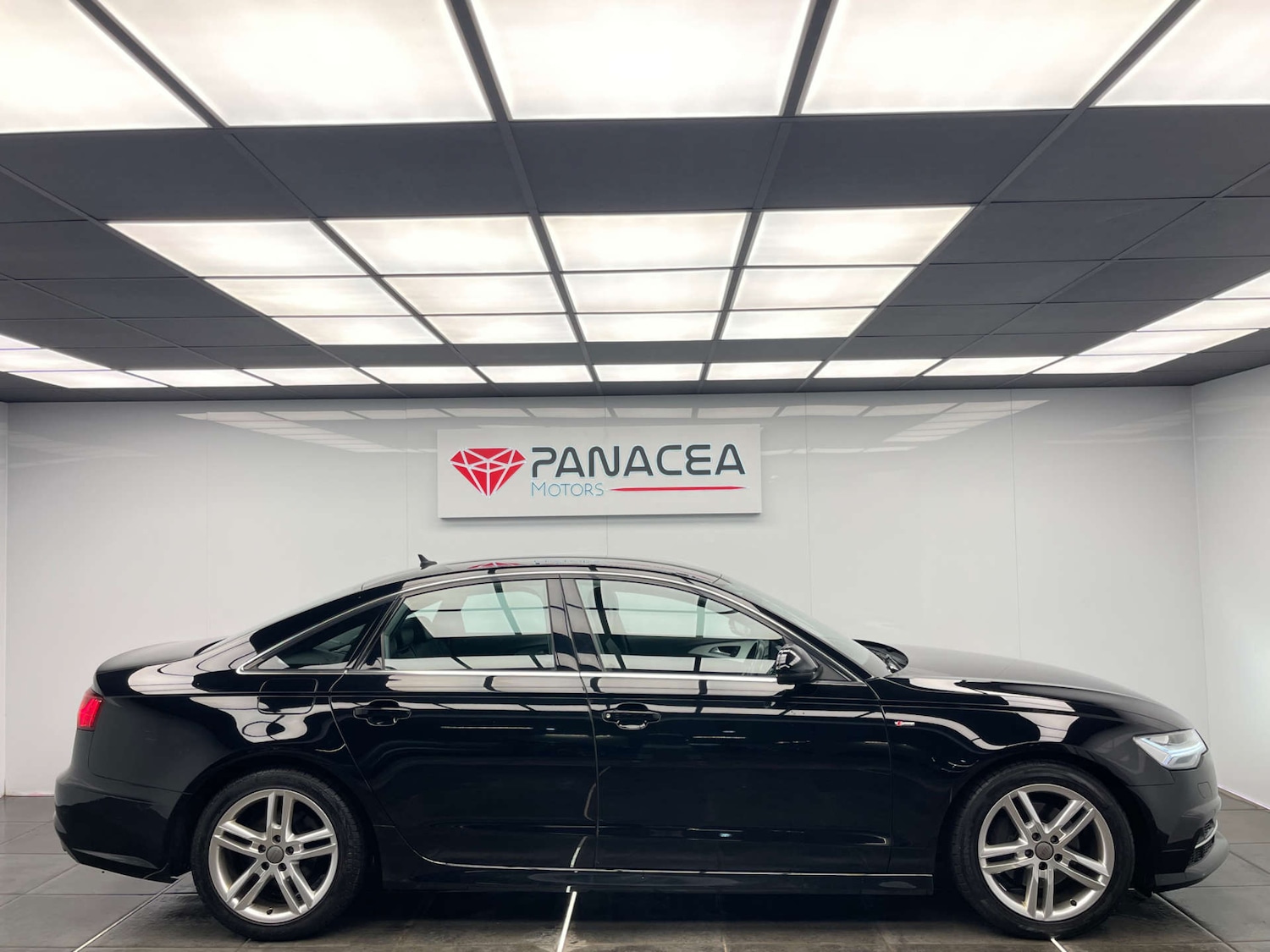 Used Audi A6 2018 for sale - 77720482: Photo 2