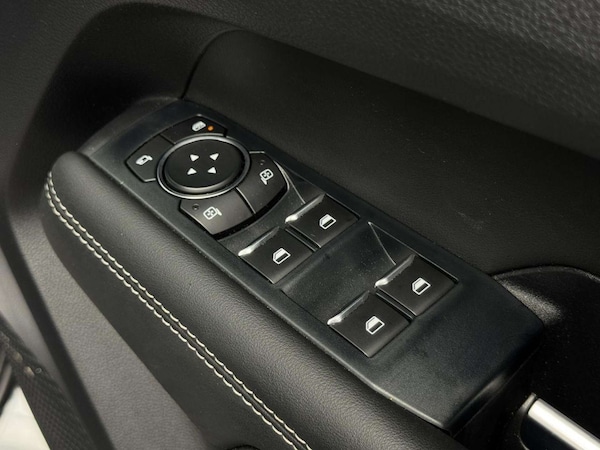 Used Volkswagen Amarok 2023 for sale - 76126425: Photo 38